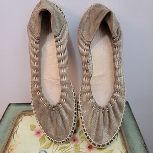 Jimmy Choo Gold Metallic Slip On Espadrille Flats Size 40 (9.5)